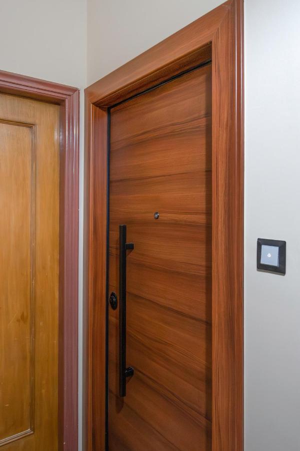 Luxury Studio Apartment In The Heart Of Athens Atenas Exterior foto
